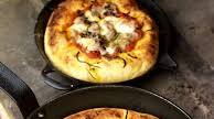Deep-pan pizza Deep-pan pizza