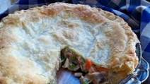 Leftover Turkey & Gravy Pot Pie Recipe Leftover Turkey & Gravy Pot Pie Recipe