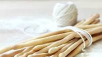 Grissini (Italian Breadsticks) Grissini (Italian Breadsticks)