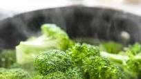 How to Steam Broccoli Perfectly Every Time How to Steam Broccoli Perfectly Every Time