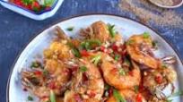 Salt and Pepper Shrimp (椒盐虾) Salt and Pepper Shrimp (椒盐虾)
