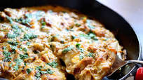 Verde Chicken Enchilada Pizza Verde Chicken Enchilada Pizza