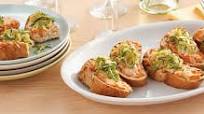 Mozzarella & Carrot-Pesto Bruschetta Mozzarella & Carrot-Pesto Bruschetta