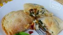 Chicken Alfredo Calzones - Lunch Version Chicken Alfredo Calzones - Lunch Version
