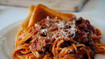 Classic Meat Sauce with Linguine Classic Meat Sauce with Linguine