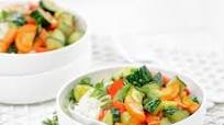 Pepino sofrito con verduras y arroz Pepino sofrito con verduras y arroz
