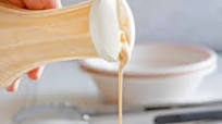 Houston's Buttermilk Garlic Salad Dressing Houston's Buttermilk Garlic Salad Dressing