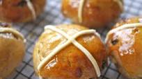 Gluten-free hot cross buns Gluten-free hot cross buns