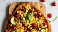 Summer Red Curry Naan Pizza (Vegan) Summer Red Curry Naan Pizza (Vegan)