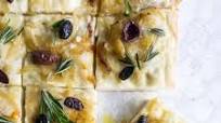 Focaccia with olives and onions Focaccia with olives and onions