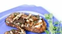 Goat Cheese Bruschetta with Mushrooms Goat Cheese Bruschetta with Mushrooms