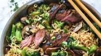 Ramen Noodles with Marinated Steak and Broccoli Ramen Noodles with Marinated Steak and Broccoli
