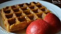 Easy Pumpkin Spice Waffles Easy Pumpkin Spice Waffles