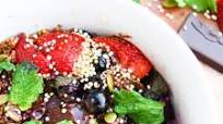 Chocolate Mint Quinoa Breakfast Bowl Chocolate Mint Quinoa Breakfast Bowl