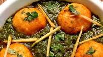 Malai Koftas in Spinach Gravy Malai Koftas in Spinach Gravy