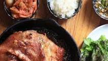 Trotters and Hocks Bo Ssam Recipe Trotters and Hocks Bo Ssam Recipe