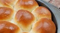 Classic Dinner Rolls Classic Dinner Rolls