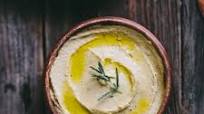 Garlic and Rosemary Hummus Garlic and Rosemary Hummus