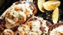Steak With Creamy Garlic Shrimp Steak With Creamy Garlic Shrimp