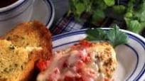 Cheesy Garlic Chicken Cheesy Garlic Chicken