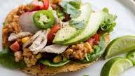 Tostadas de Frijoles y Arroz Picante Tostadas de Frijoles y Arroz Picante