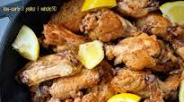 {VIDEO} Slow Cooker Lemon-Pepper Chicken Wings (Low-Carb, Paleo,Whole30) {VIDEO} Slow Cooker Lemon-Pepper Chicken Wings (Low-Carb, Paleo,Whole30)