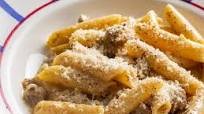 Pasta alla Norcina (Creamy Pasta With Sausage) Recipe Pasta alla Norcina (Creamy Pasta With Sausage) Recipe