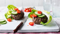 Extra-lean burger and salad Extra-lean burger and salad