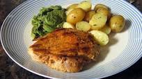 Easy Pan-Grilled Pork Chops With Spicy Rub Recipe Easy Pan-Grilled Pork Chops With Spicy Rub Recipe