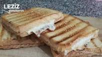 Sade Kaşarlı Tost Sade Kaşarlı Tost