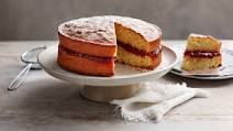 Gluten-free Victoria sponge cake Gluten-free Victoria sponge cake