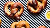 Traditional Soft Pretzels Recipe Traditional Soft Pretzels Recipe