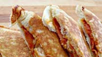 Pizza Pocket - Pie Iron Recipe Pizza Pocket - Pie Iron Recipe