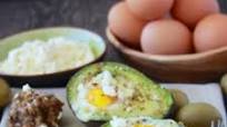 Mediterranean Baked Eggs in Avocado Recipe Mediterranean Baked Eggs in Avocado Recipe