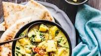 Easy Saag Aloo Recipe | Vegan Potato and Spinach Curry Easy Saag Aloo Recipe | Vegan Potato and Spinach Curry
