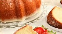 Gluten-Free Kentucky Butter Pound Cake {Dairy-Free Option} Gluten-Free Kentucky Butter Pound Cake {Dairy-Free Option}