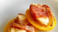 Pear, Prosciutto, Polenta Bites Pear, Prosciutto, Polenta Bites