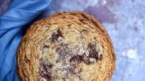 Pan-Banging Chocolate Chip Cookies Pan-Banging Chocolate Chip Cookies