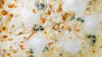Garlic White Pizza Sauce Garlic White Pizza Sauce