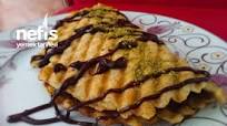 Tost Makinasında Muzlu Waffle Tost Makinasında Muzlu Waffle