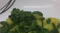 Saag Aloo (spinach & patato curry Saag Aloo (spinach & patato curry