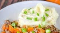 Traditional Scottish Mince & Tatties Traditional Scottish Mince & Tatties