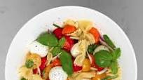 Caprese Pasta Salad (Tomato Mozzarella Pasta Salad) Caprese Pasta Salad (Tomato Mozzarella Pasta Salad)