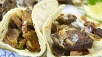 Alambre mixto. Receta mexicana fácil Alambre mixto. Receta mexicana fácil