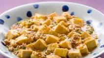 Mapo Tofu (Tofu and ground meat in spicy bean sauce) Mapo Tofu (Tofu and ground meat in spicy bean sauce)