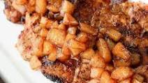Grilled Pork Chops with Spiced Pears Grilled Pork Chops with Spiced Pears