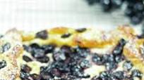 Tuscan Grape Focaccia – Schiacciata All’Uva Tuscan Grape Focaccia – Schiacciata All’Uva
