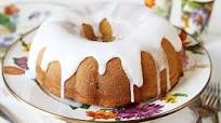 Vanilla Bundt Cake with Vanilla Glaze Vanilla Bundt Cake with Vanilla Glaze