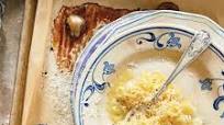 Spaghetti squash cacio e pepe by Daphne Oz Spaghetti squash cacio e pepe by Daphne Oz