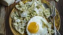 Farfalle Pasta with Fried Egg Farfalle Pasta with Fried Egg